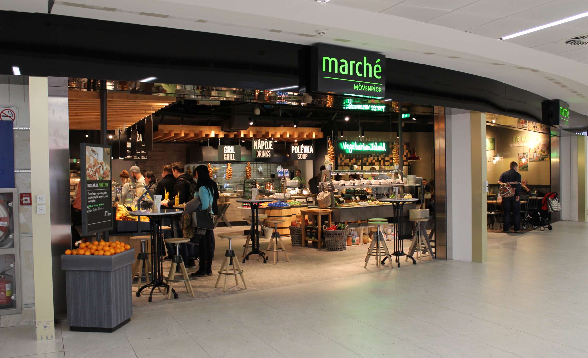 Marché Restaurant at Prague Airport